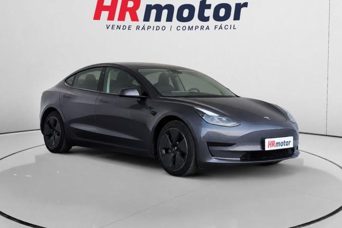 TESLA MODEL 3 RWD 188 kW (256 CV)