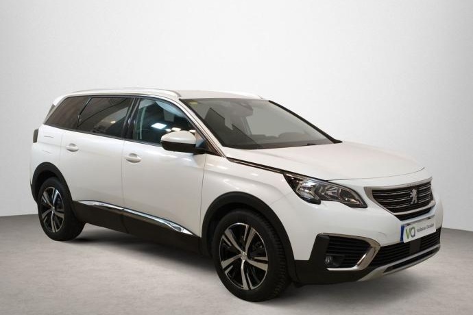 PEUGEOT 5008 Allure 1.5L BlueHDi 96kW (130CV) S&S