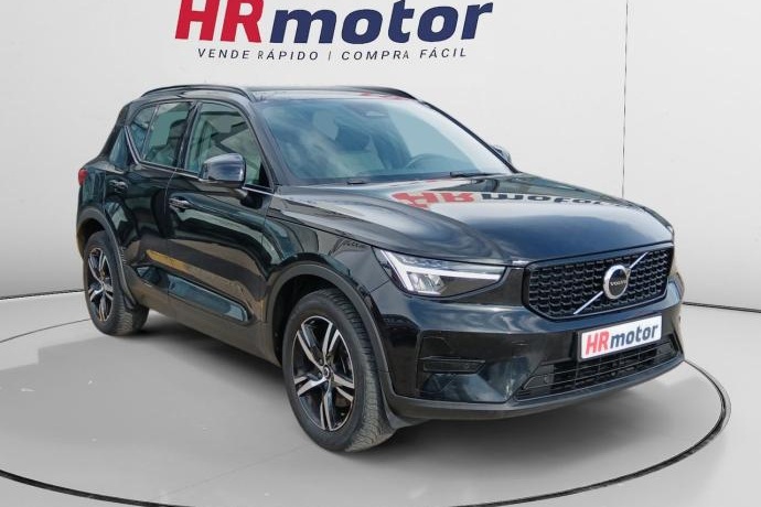 VOLVO XC40 B3 Plus Dark 2WD