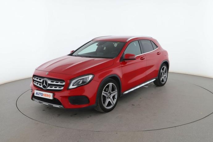 MERCEDES-BENZ GLA 200 D