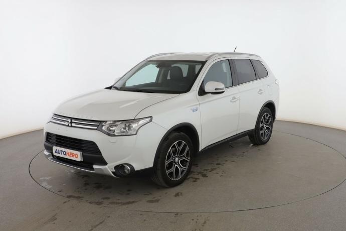 MITSUBISHI OUTLANDER 2.0 PHEV Kaiteki Auto 4WD
