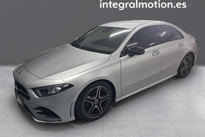 MERCEDES-BENZ A Sedán A 200 d