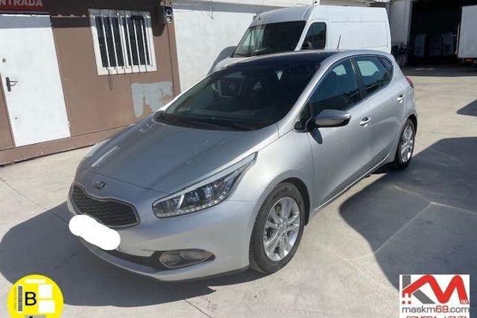 KIA CEE´D cee'd 5p 1.6 GDI Drive