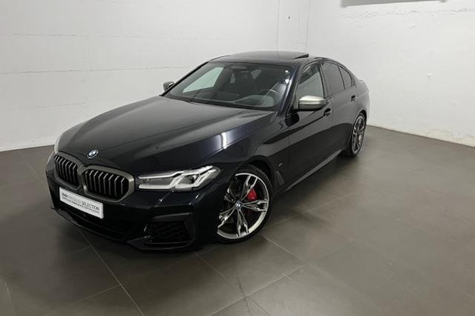 BMW SERIE 5 M550iA xDrive 390 kW (530 CV)