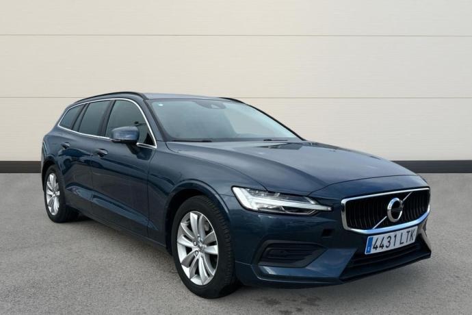 VOLVO V60 2.0 B4 P MOMENTUM AUTO 197 5P