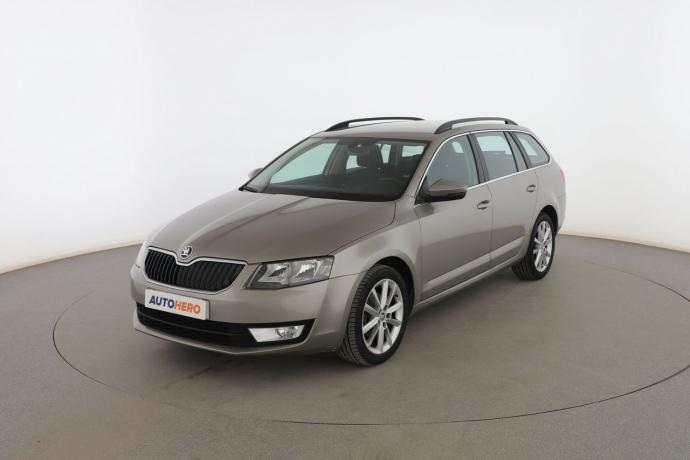 SKODA OCTAVIA 1.6 TDI AMBITION