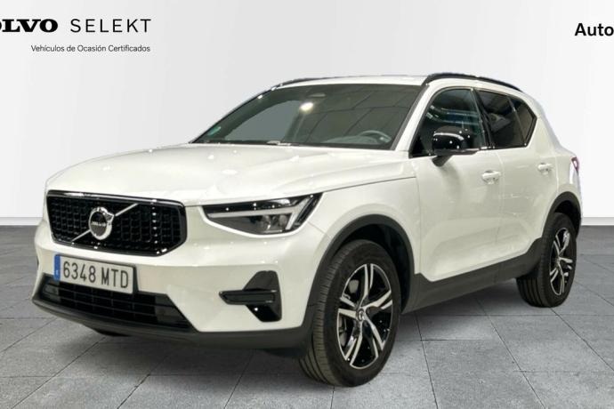 VOLVO XC40 2.0 B3 PLUS DARK AUTO 5P
