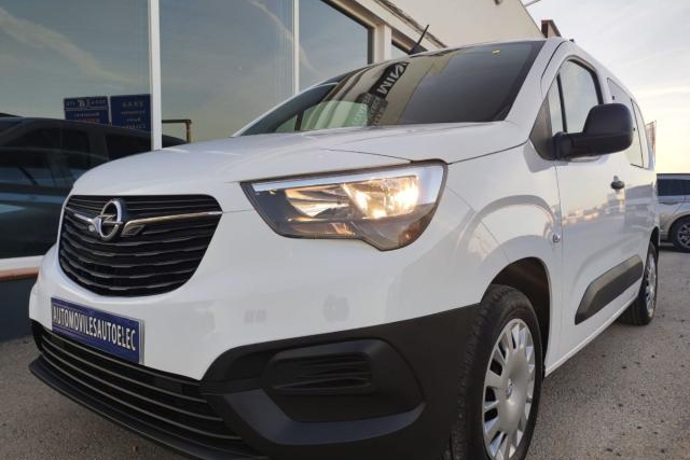 OPEL COMBO Life Expression L 1.5 TD 55 kW (75 CV)