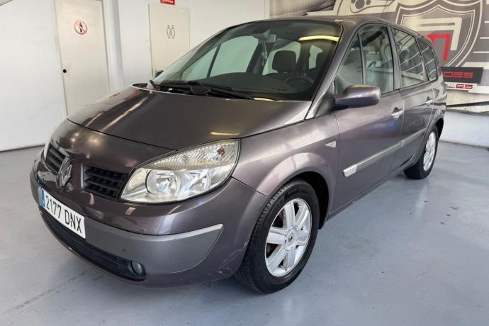 RENAULT SCENIC LUXE DYNAMIQUE 1.9 DCI