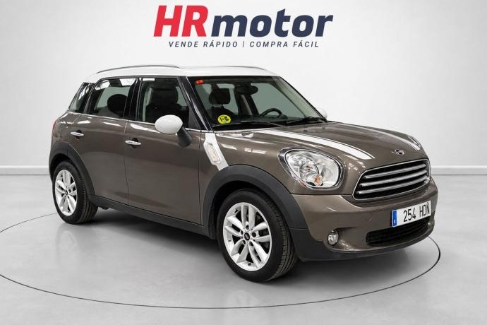 MINI COUNTRYMAN Cooper D 82 kW (112 CV)