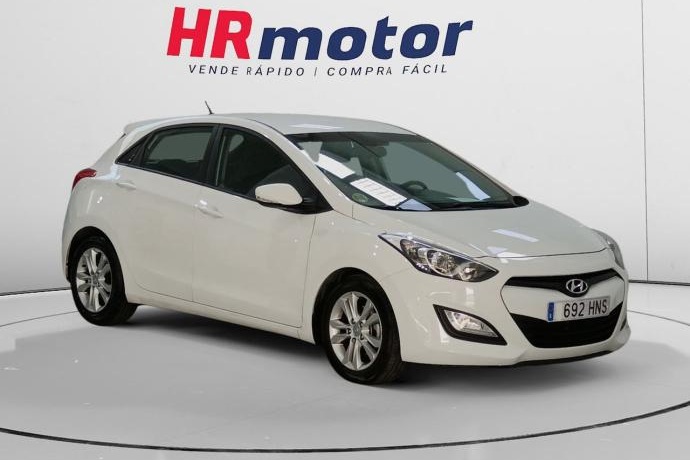 HYUNDAI i30 Tecno S
