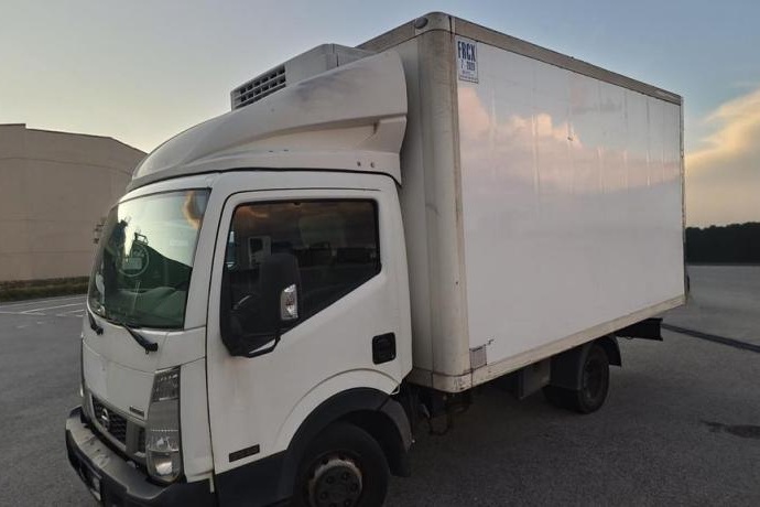 NISSAN NT400 CABSTAR 35.14