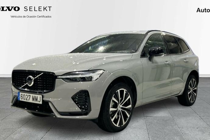 VOLVO XC60 2.0 B4 D PLUS DARK AUTO 5P