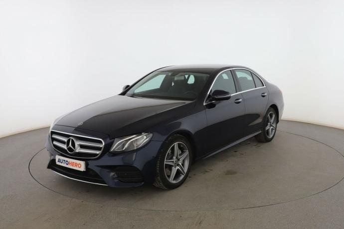 MERCEDES-BENZ E 220 d AMG Line