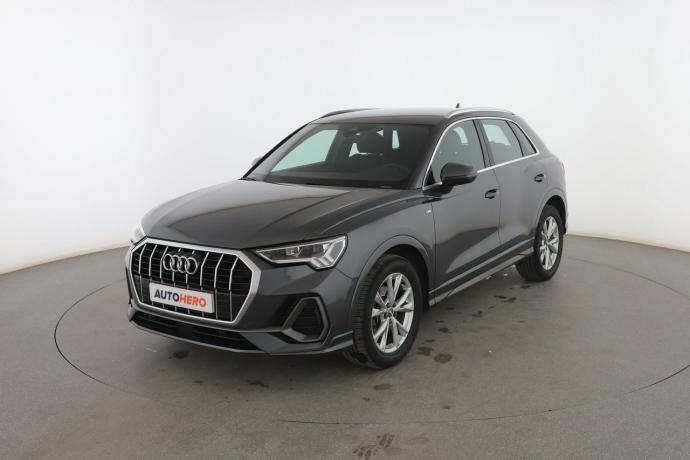 AUDI Q3 35 TDI S Line