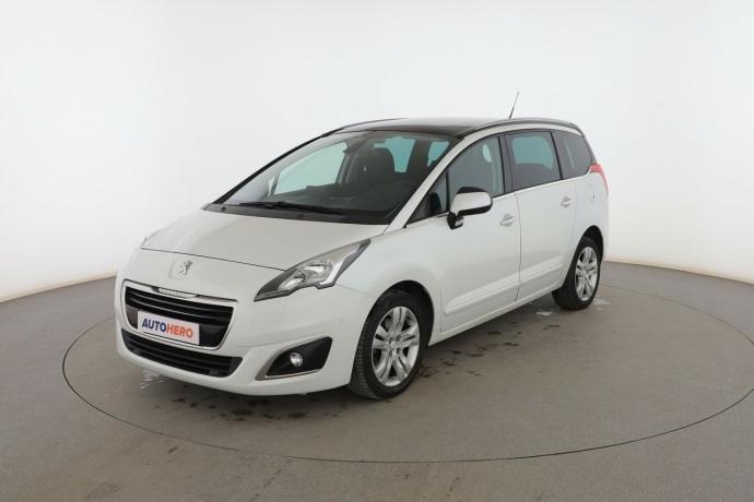 PEUGEOT 5008 1.6 THP Allure