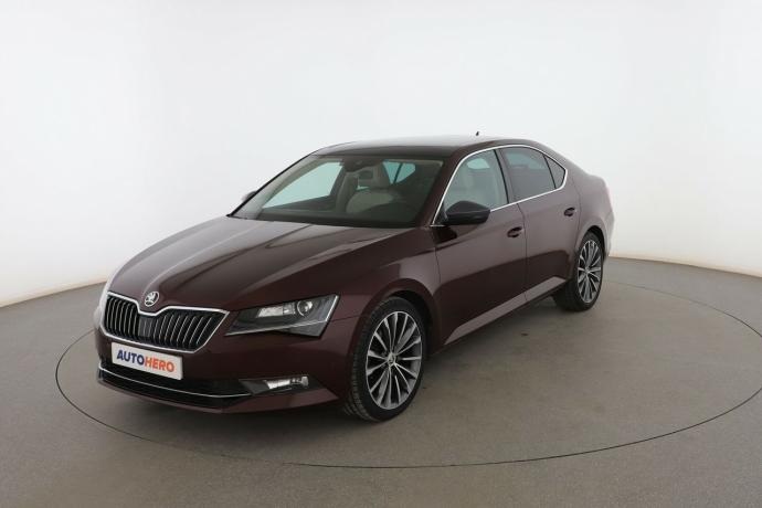 SKODA SUPERB 2.0 TDI Laurin & Klement