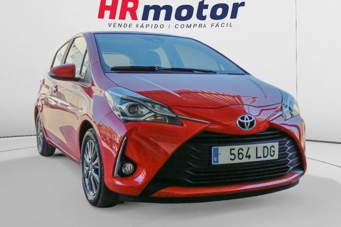 TOYOTA YARIS Active