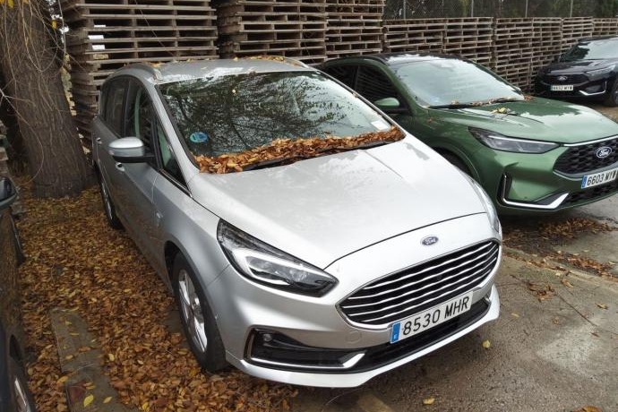 FORD S-MAX 2.5 Duratec Atkin. FHEV 140kW Titanium 5