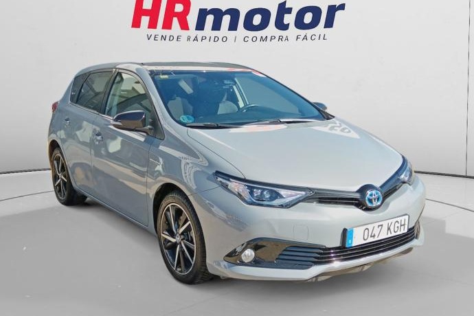 TOYOTA AURIS Hybrid Feel!