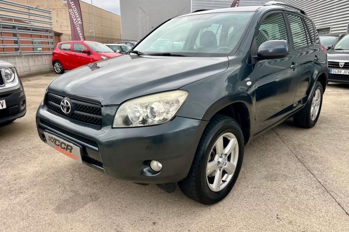 TOYOTA RAV-4 D4d  136 cv EXECUTIVE 5P