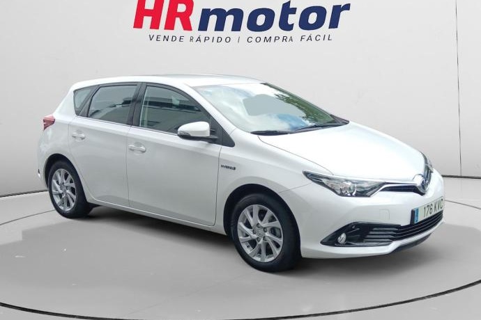 TOYOTA AURIS Hybrid Active