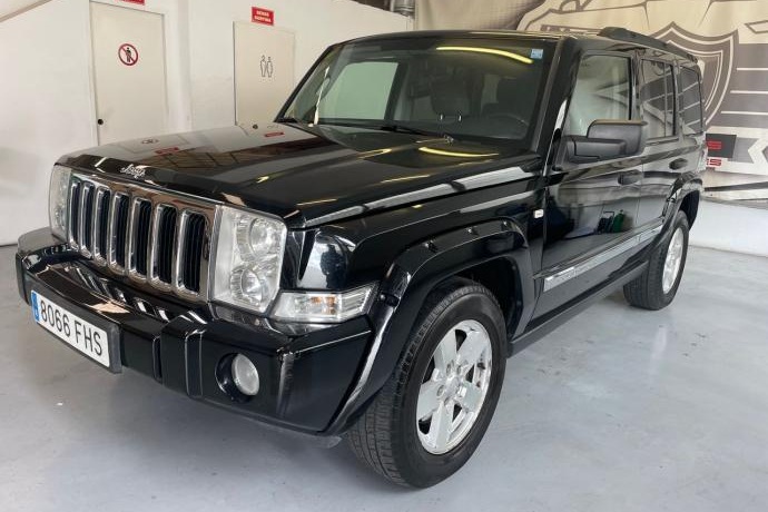 JEEP COMMANDER 3.0 V6 CRD Limited