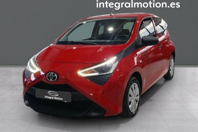 TOYOTA AYGO 1.0 70 x-play
