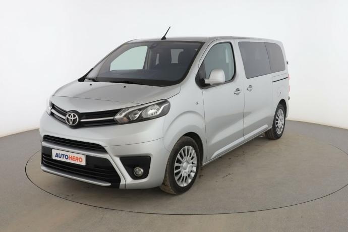 TOYOTA PROACE 2.0 D-4D Shuttle Pack Active L1