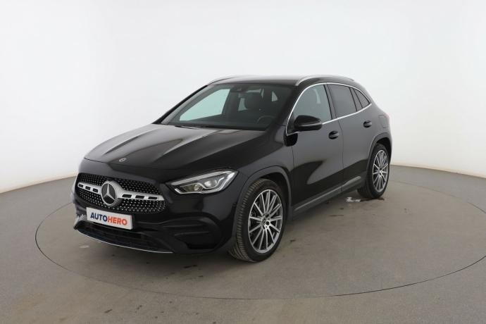 MERCEDES-BENZ GLA 200 AMG Line