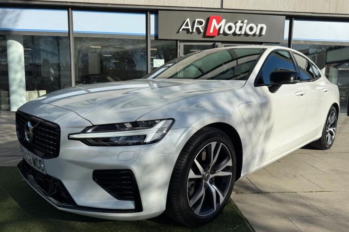 VOLVO S60 T8 Twin Engine Recharge Plug-in Hybrid R-Design AWD