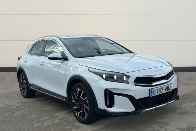 KIA XCEED 1.0 T-GDI 74KW TECH 100 5P