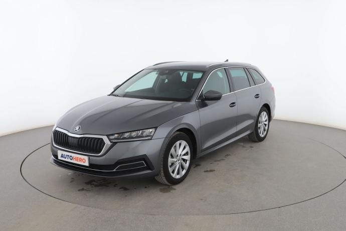 SKODA OCTAVIA 1.5 TSI 110kW DSG mHEV Selection