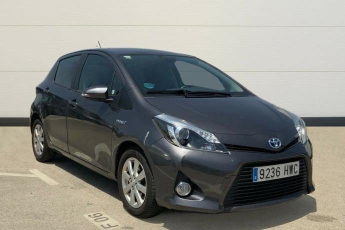 TOYOTA YARIS 1.5 VVT-I HYBRID ACTIVE AUTO 100 5P