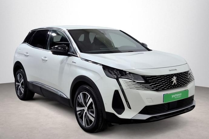 PEUGEOT 3008 225 e-EAT8 Allure Pack