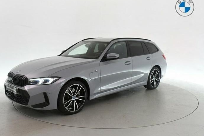 BMW SERIE 3 330e xDrive Touring 215 kW (292 CV)