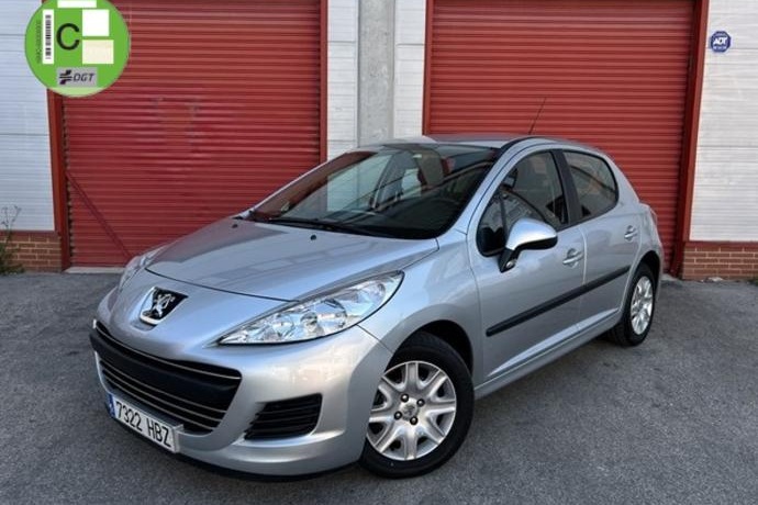 PEUGEOT 207 ACTIVE 1.4i 75