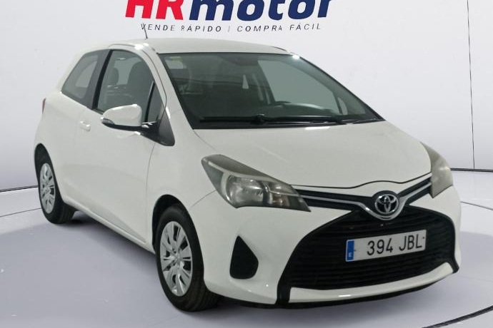 TOYOTA YARIS Active