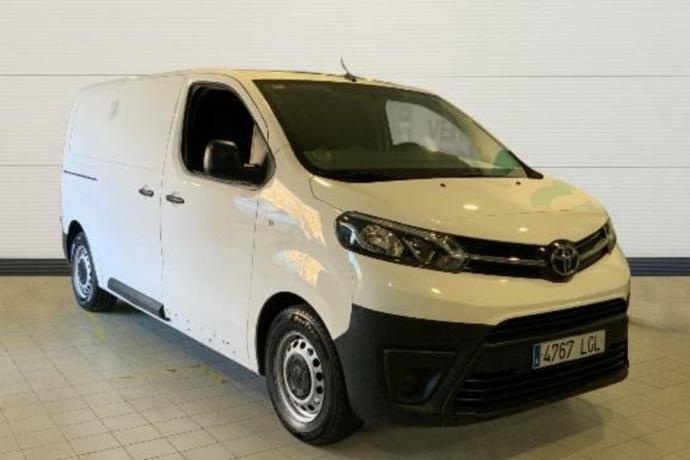 TOYOTA PROACE 1.5D 88KW MWB BUSINESS 120 4P