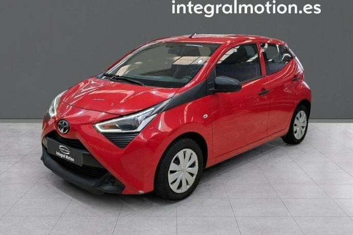 TOYOTA AYGO 1.0 70 x-play