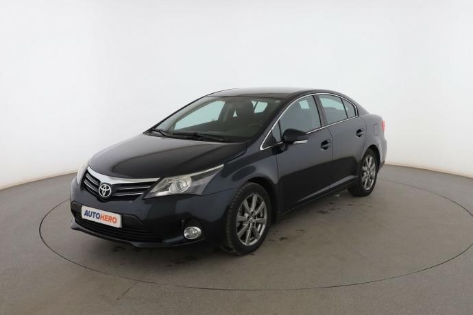 TOYOTA AVENSIS 1.8 Advance