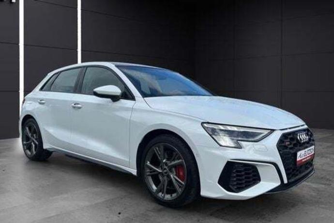 AUDI A3 S3 Sportback 2.0 TFSI quattro 228kW