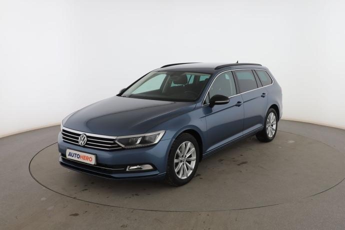 VOLKSWAGEN PASSAT 1.6 TDI Advance BlueMotion