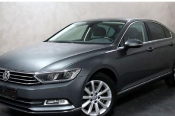 VOLKSWAGEN PASSAT Lim. 2.0 TSI BMT DSG HL