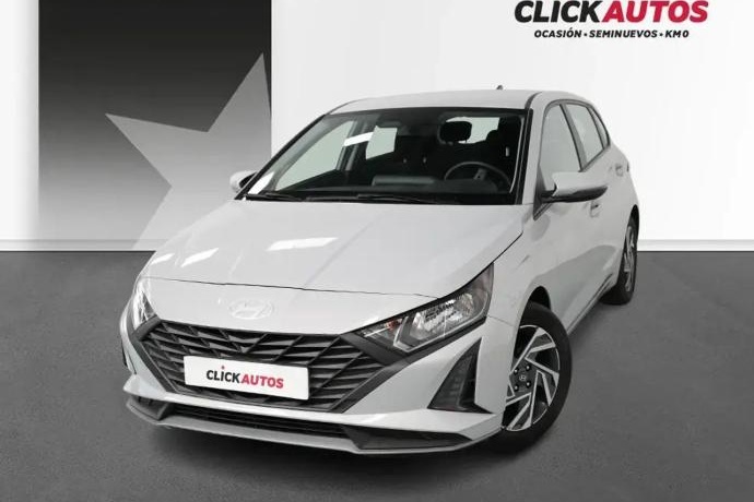 HYUNDAI i20 1.2 MPI 79CV Smart