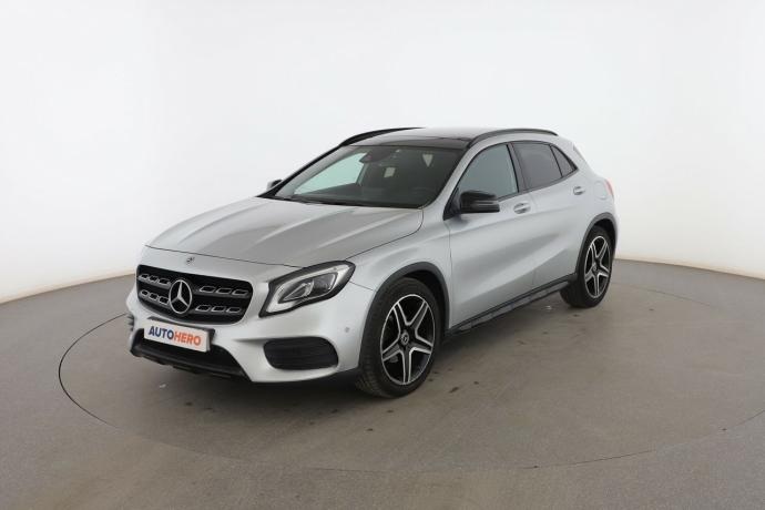 MERCEDES-BENZ GLA 200 D AMG LINE