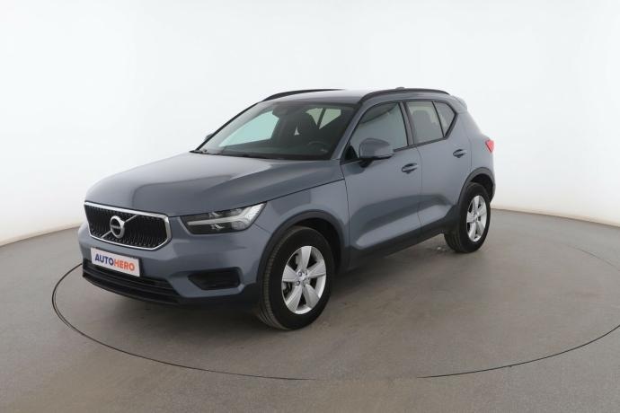 VOLVO XC40 1.5 T2 Momentum Core 2WD