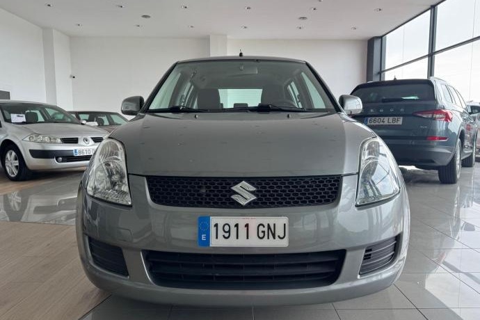 SUZUKI SWIFT 1.3 GLX