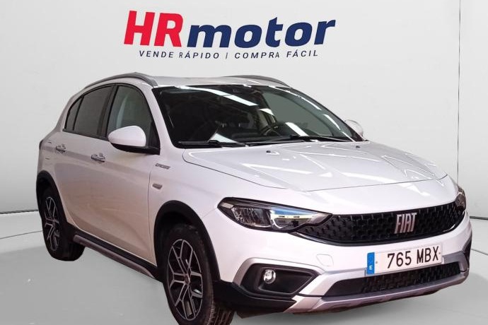 FIAT TIPO Cross