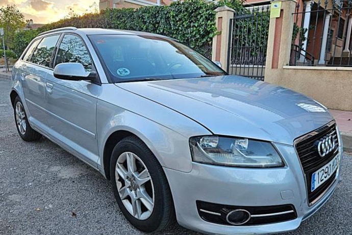 AUDI A3 SPORTBACK ATTRACTION 1.6 TDI S TRONIC 7 VEL.
